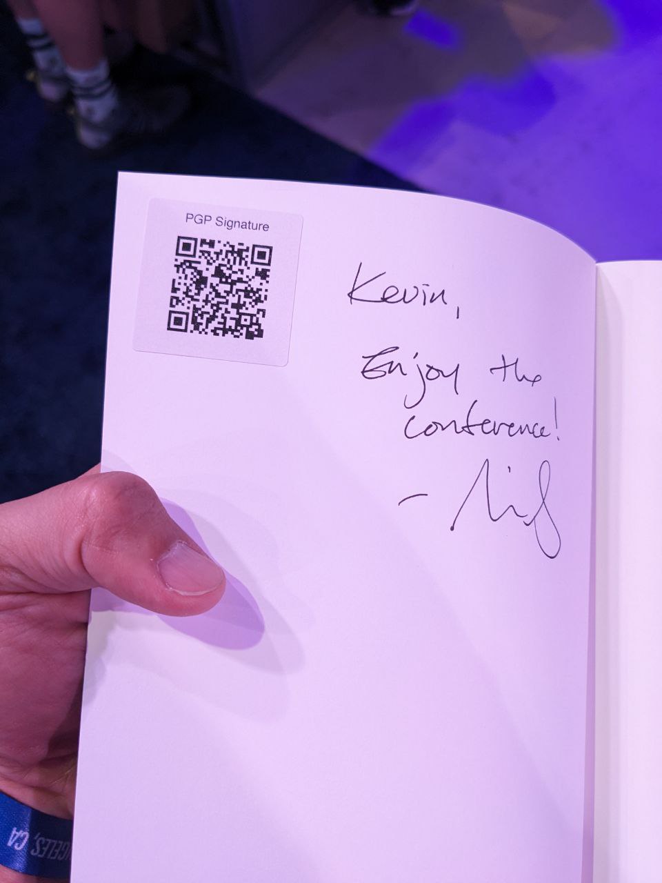 Signed autograph 9c9d51014a03a3a7