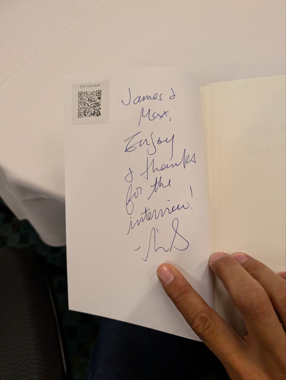 Signed autograph 9d95e53a73ba4272