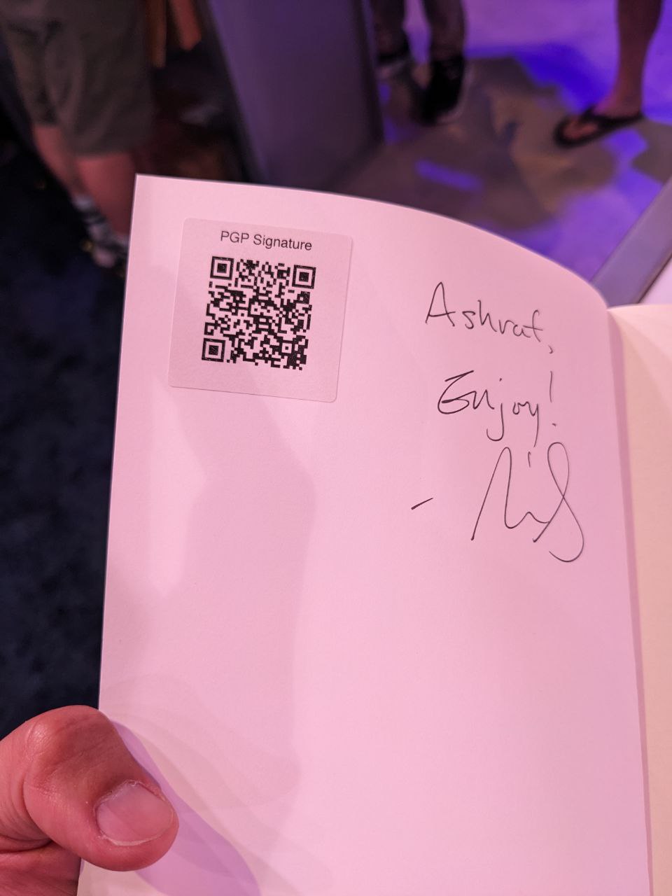 Signed autograph a02c66a4e4d36c03