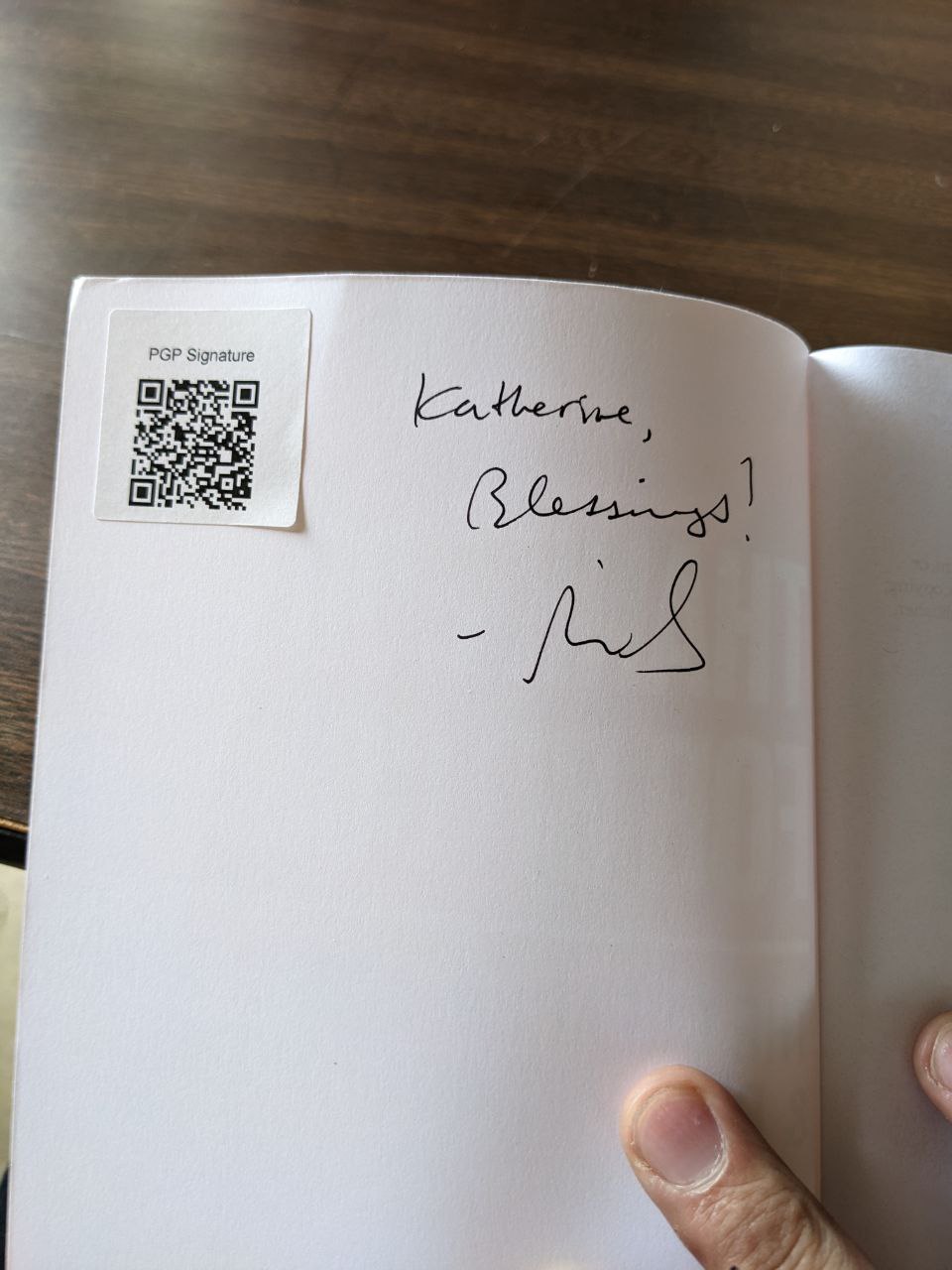 Signed autograph a08e9e517115709a