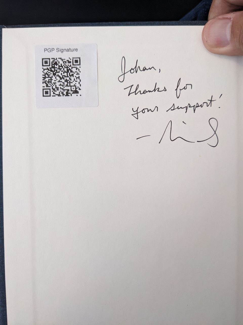 Signed autograph a0c84e08f6e4bc2f