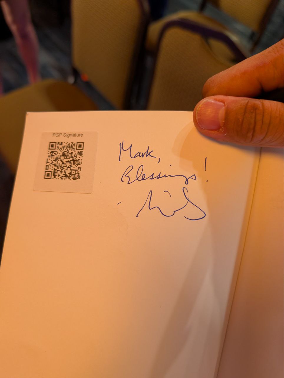 Signed autograph a0e500e4862dee4c