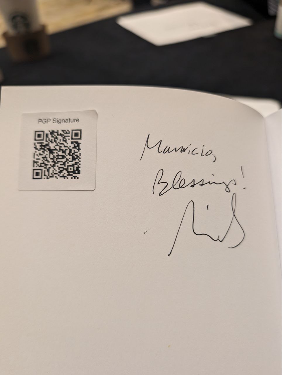 Signed autograph a104ee794466ee46