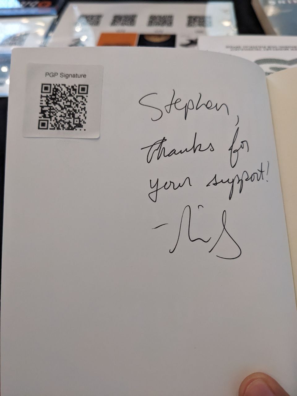 Signed autograph a55e2067f44a6d5d