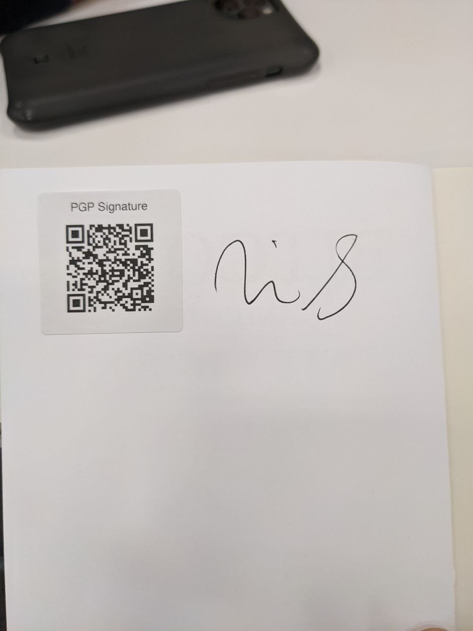 Signed autograph a55ef4a709183e2c