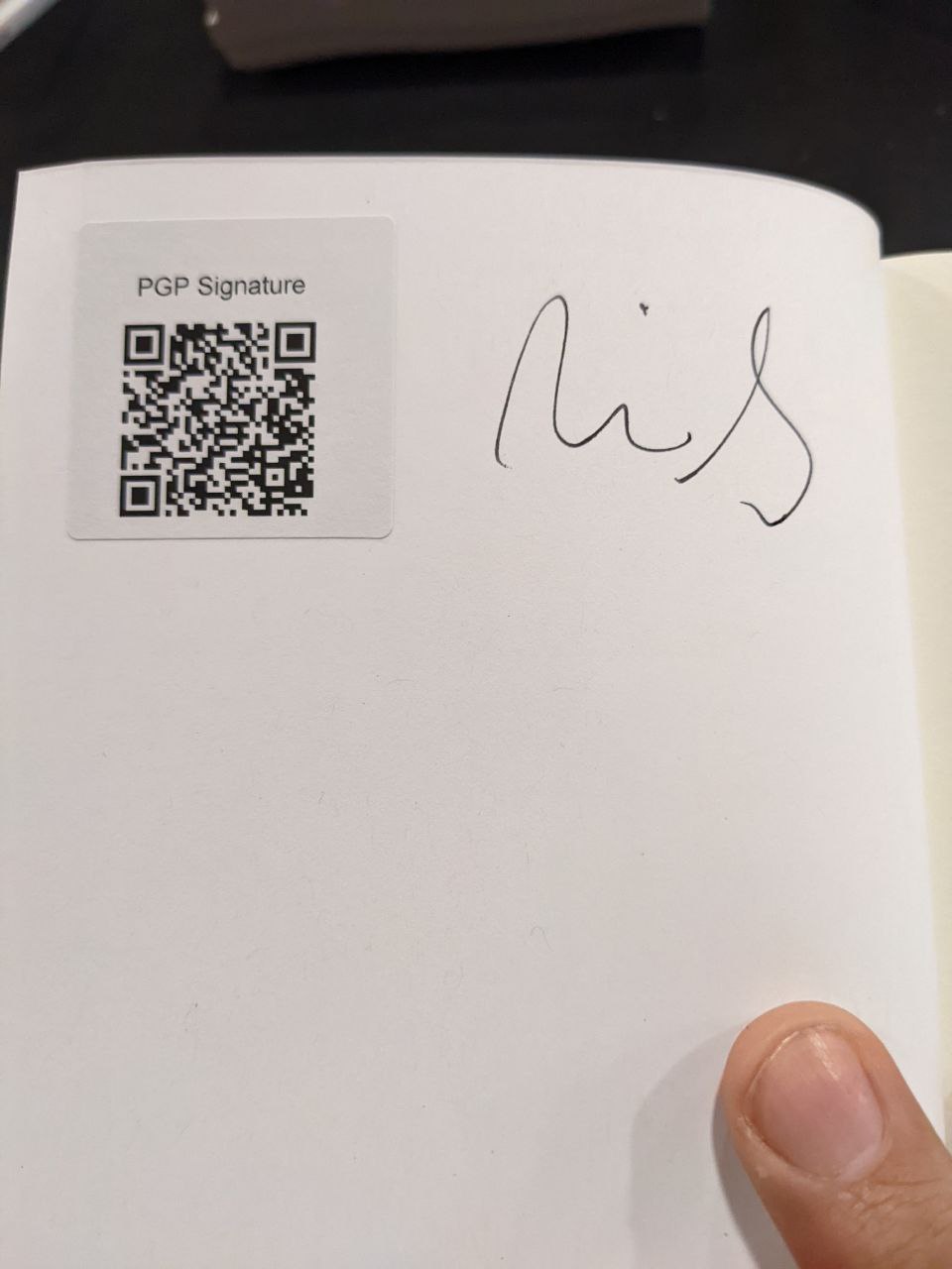 Signed autograph a65b5a0b268f3970