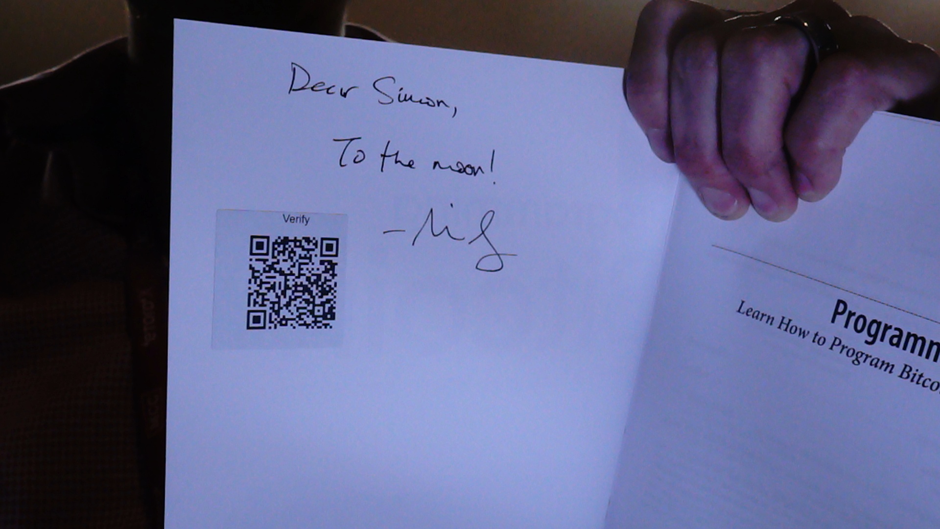 Signed autograph a6f295d2effc8fb0