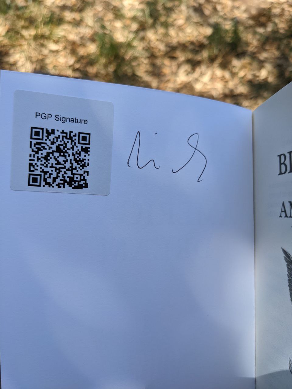 Signed autograph a7258931b0ebfd33