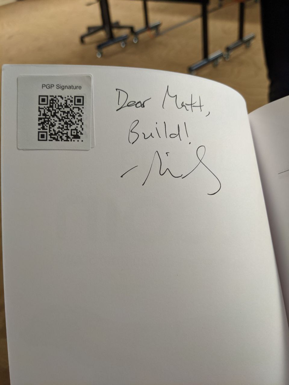 Signed autograph aa123a8fce01cf63