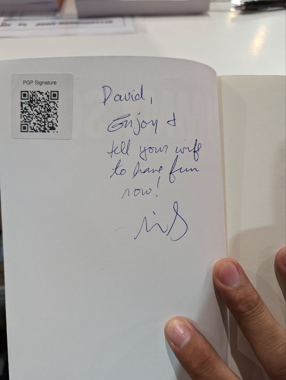 Signed autograph ae20ed4ac96000c3