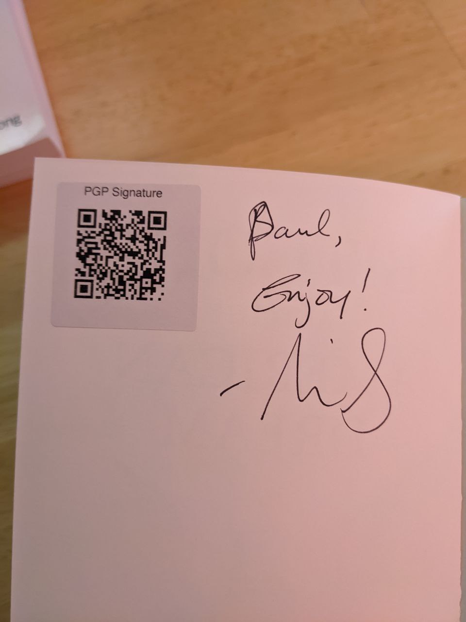 Signed autograph ae31a486e094e130