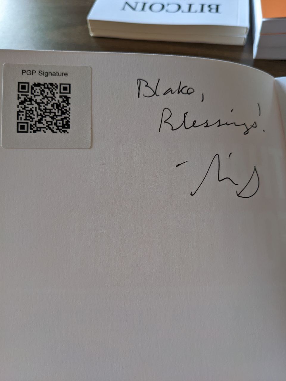 Signed autograph ae8f05dd301a0189