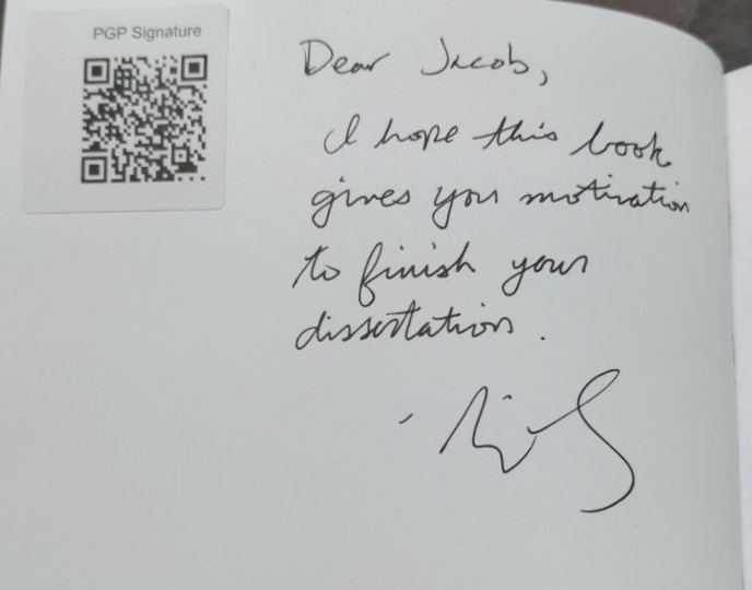 Signed autograph afaf1e9d015fa448