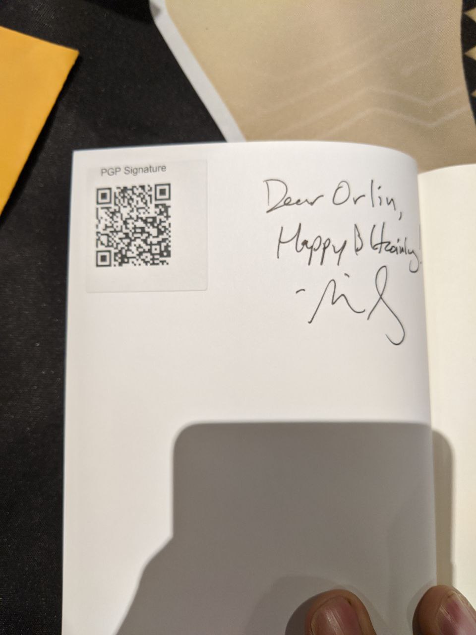 Signed autograph b079c00f19991a9a