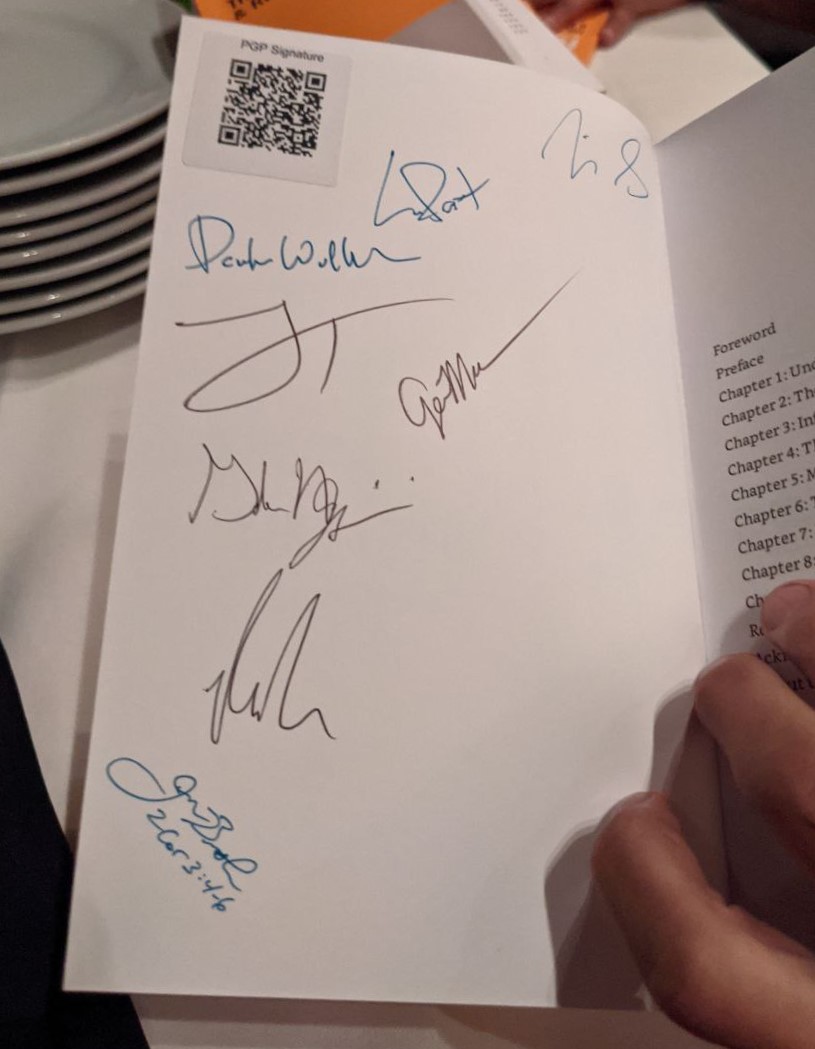 Signed autograph b27373ee5f45797d