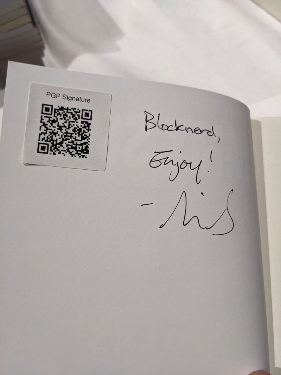 Signed autograph b4896f3b2e1f01c0