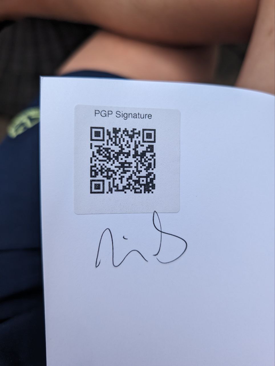 Signed autograph b55d79ce74e4d9b5