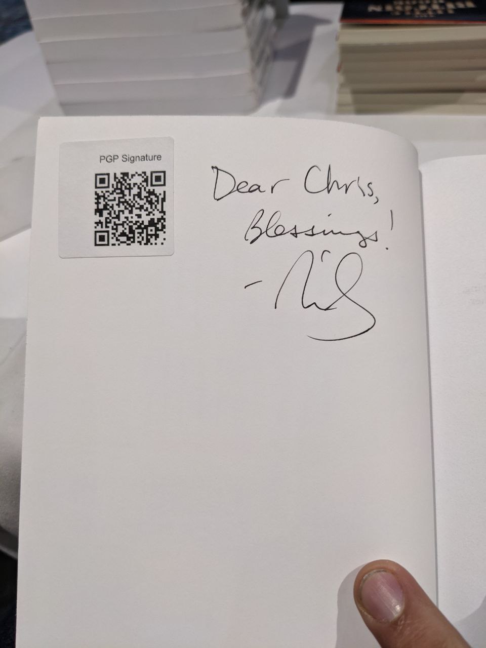 Signed autograph b5693a425a5435e9