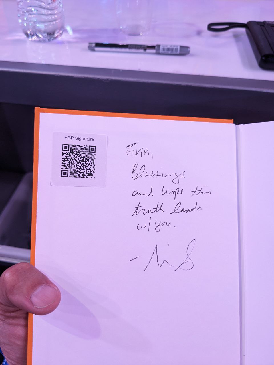 Signed autograph b6b69186ec127a2d