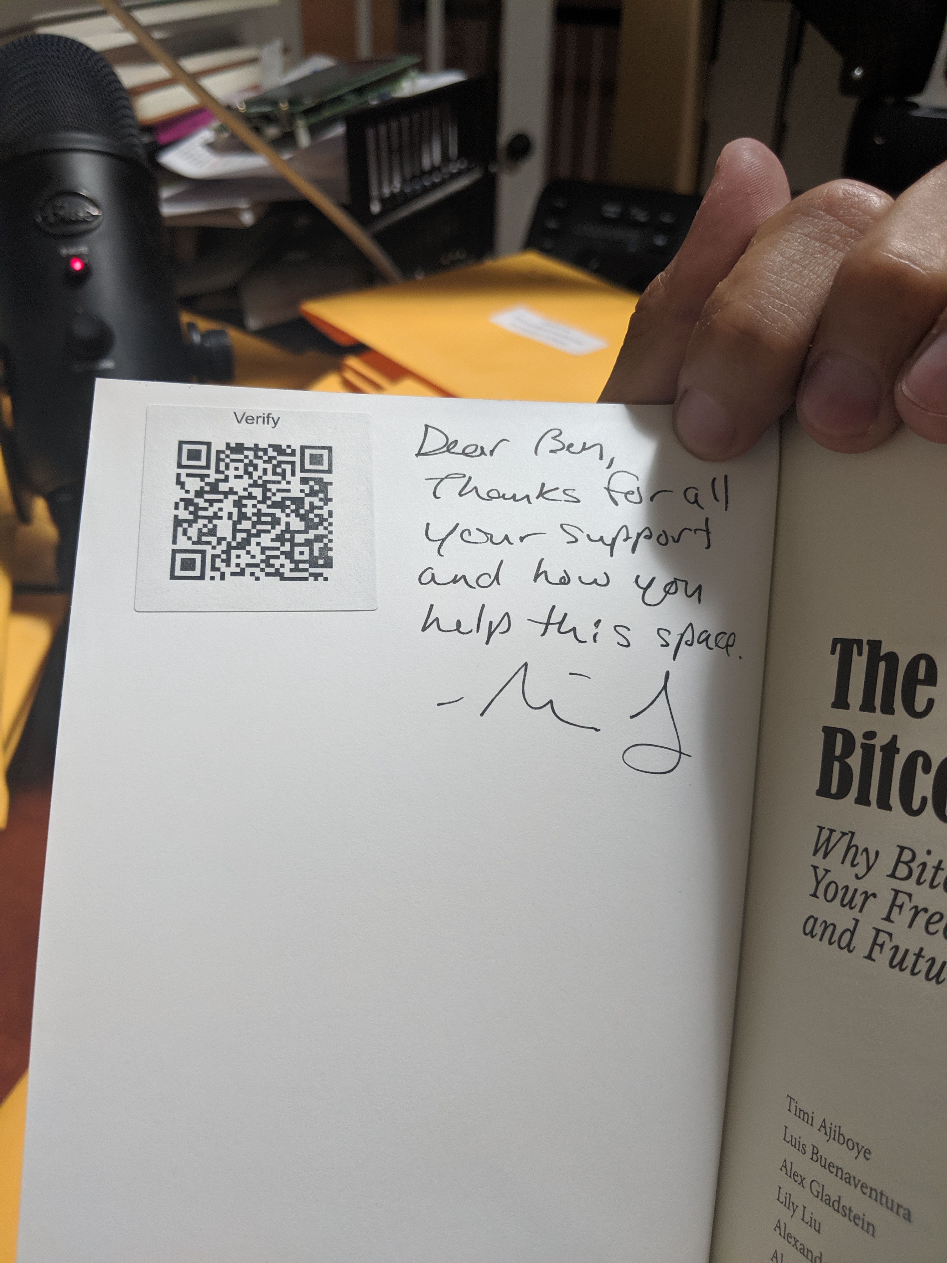 Signed autograph b83b6053866d752b