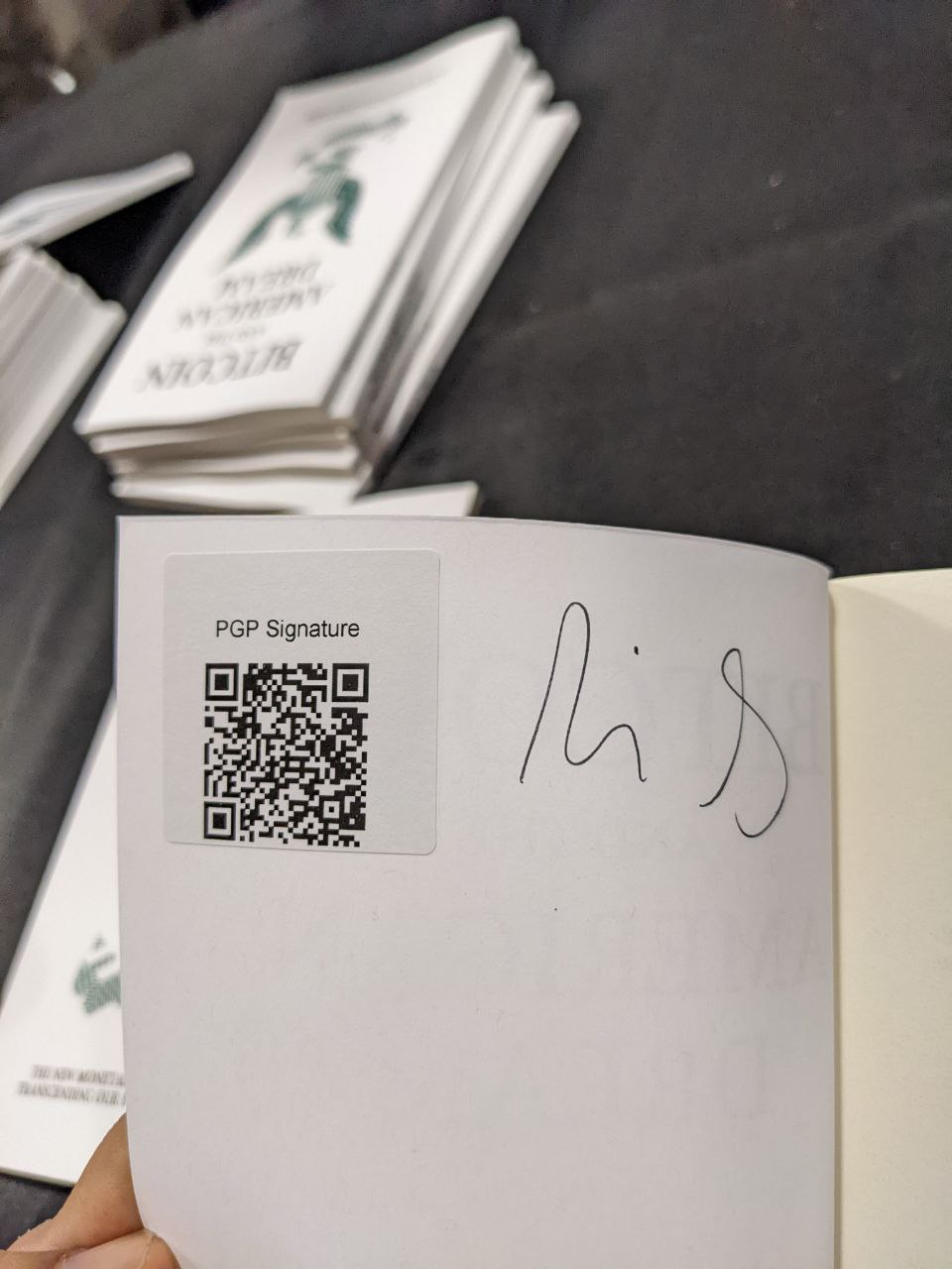 Signed autograph b9e70d59c46165c8