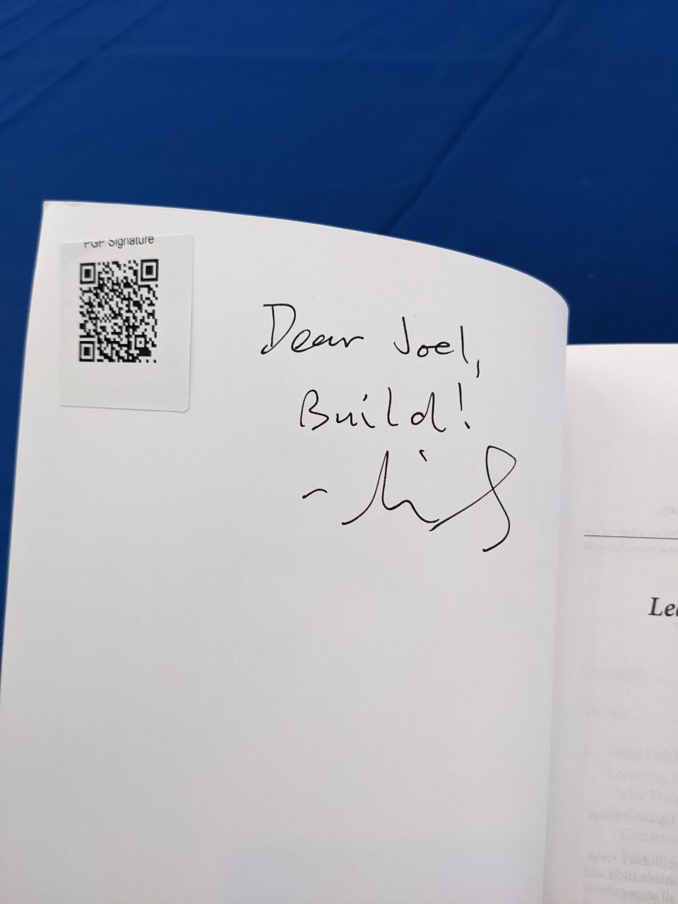 Signed autograph bbea348ee8b99ff4