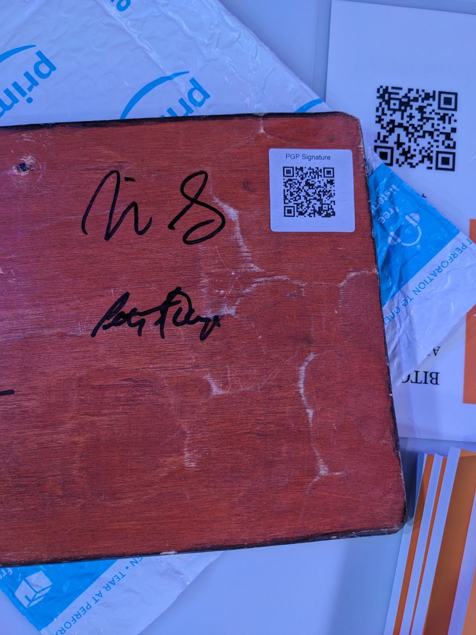 Signed autograph bbf074e31bea09c6