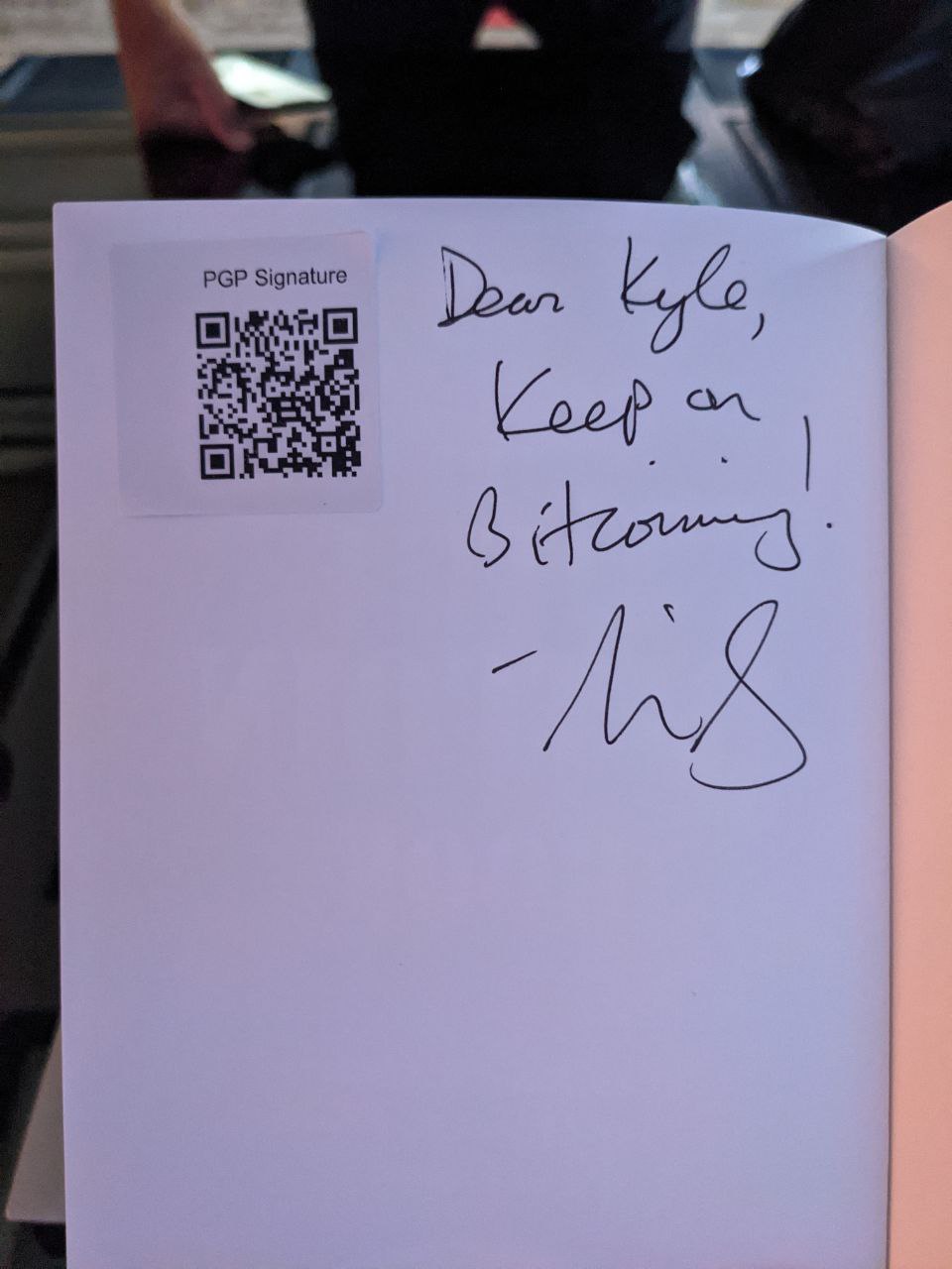 Signed autograph bc0619af91629405