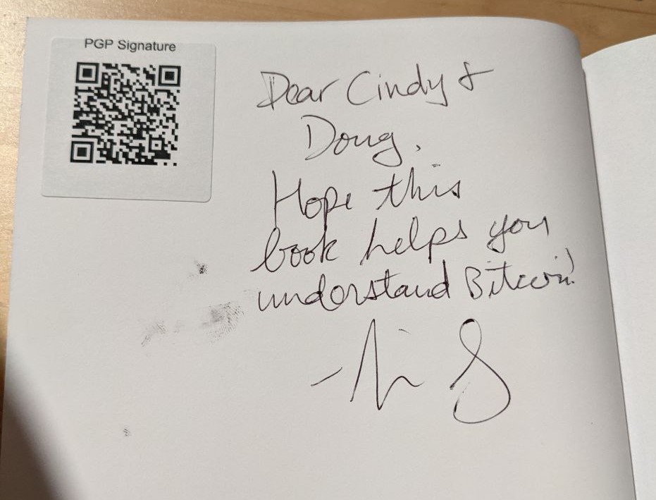 Signed autograph bddf5b25f4c71ac6