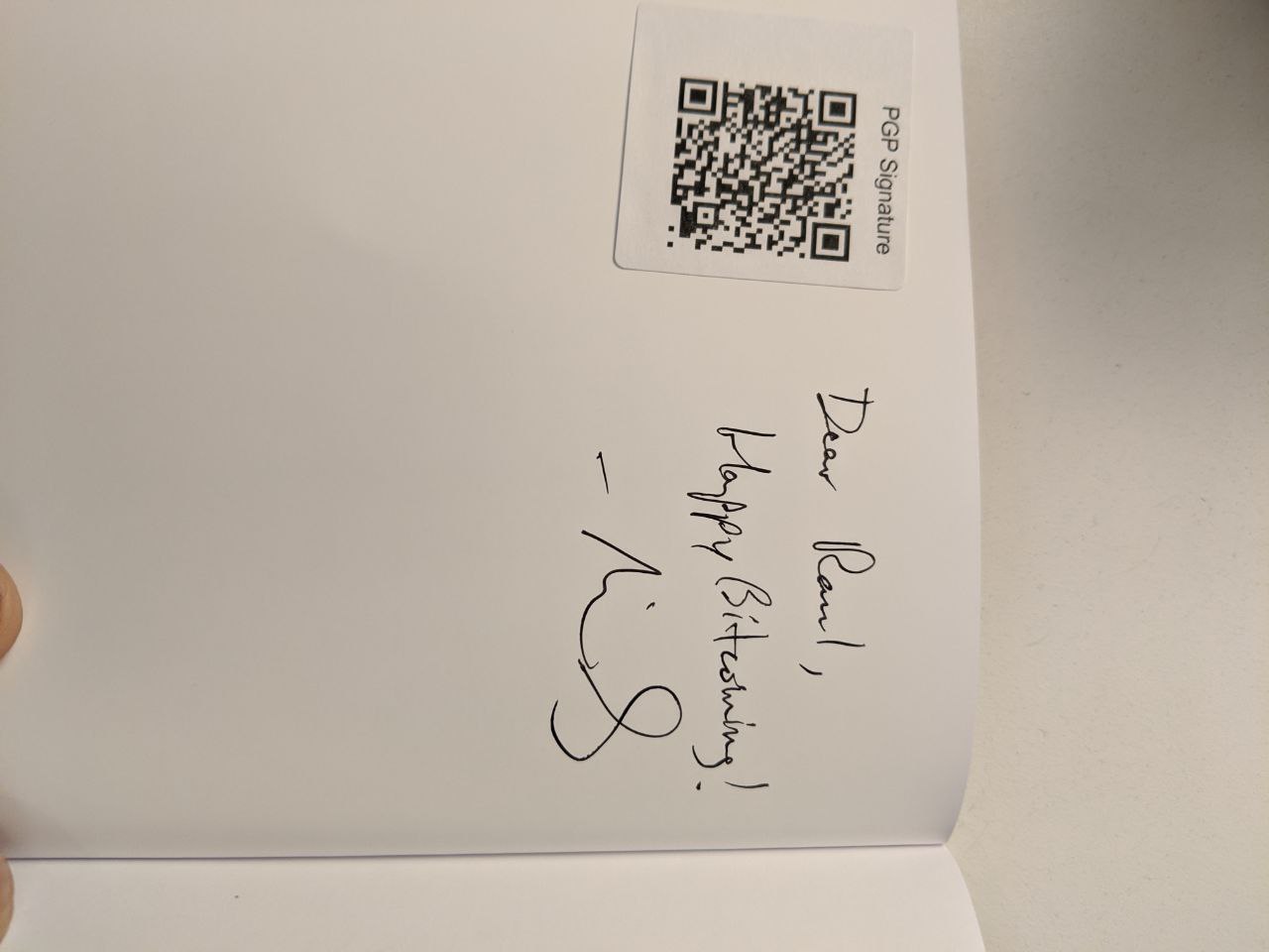 Signed autograph bfcdb589a4bebf0e