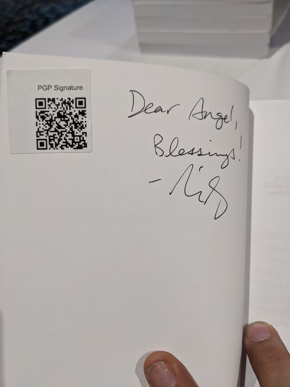 Signed autograph c0f005e4e19bccf2