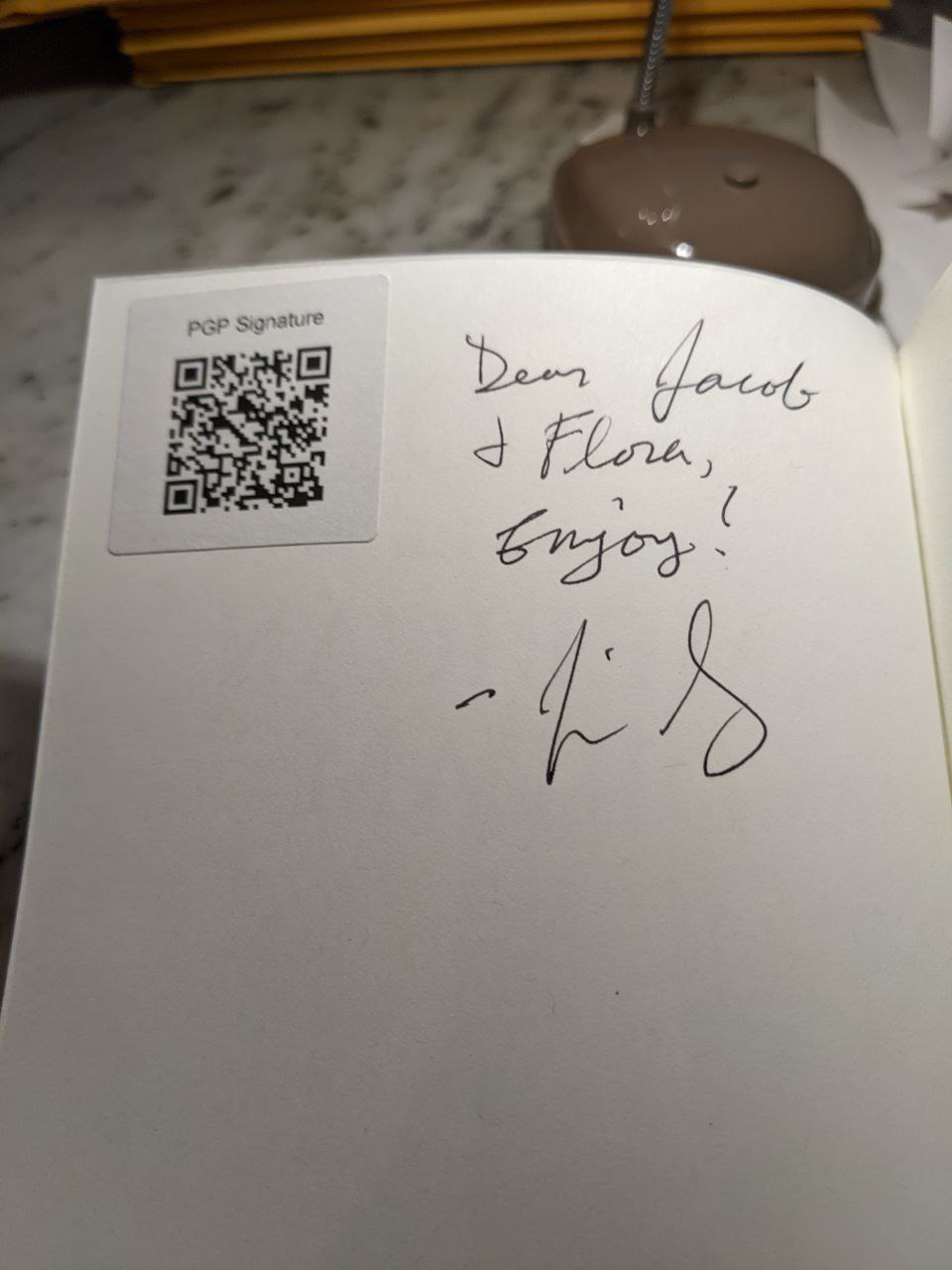 Signed autograph c13ef523066cc6c7