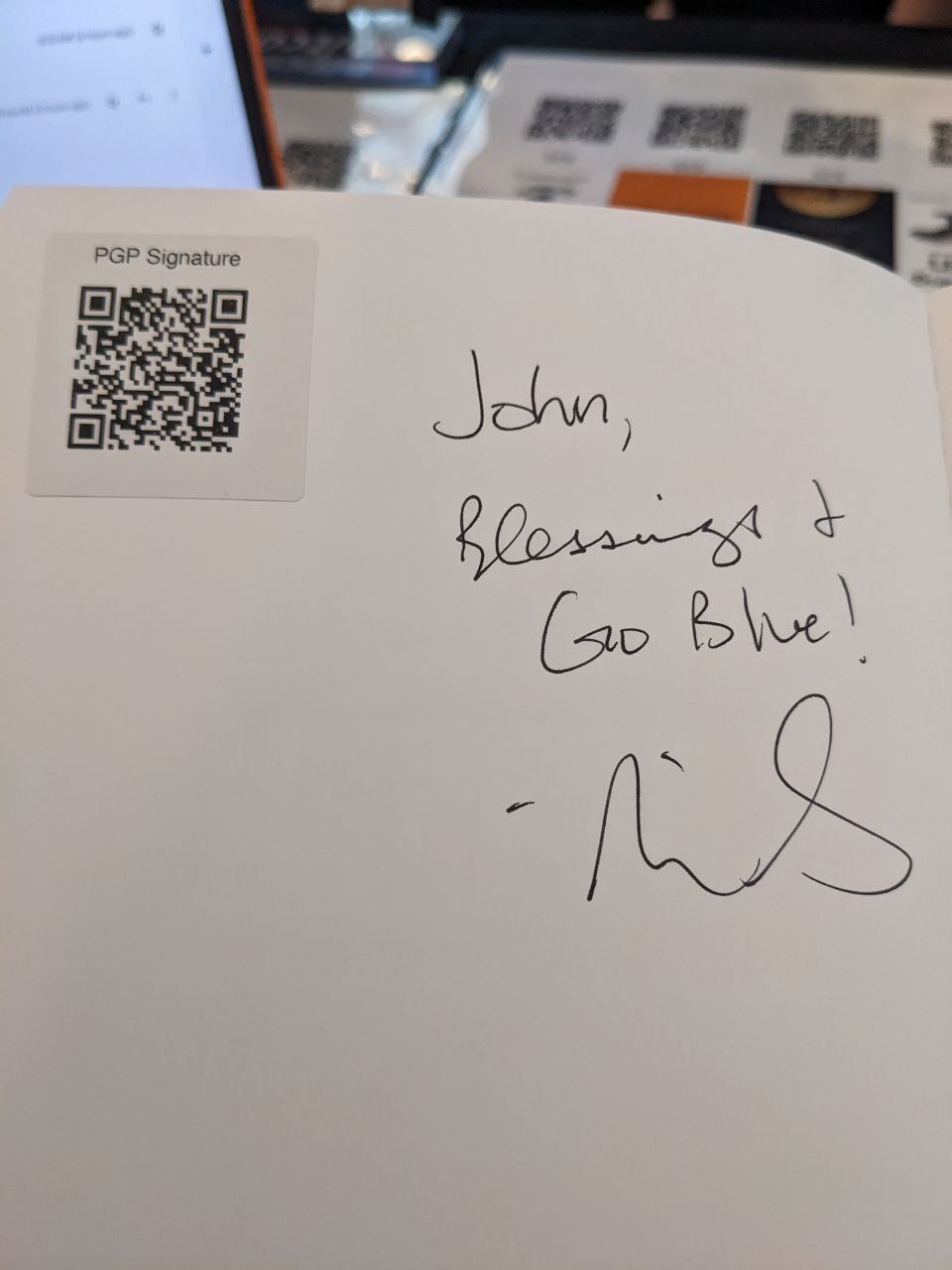 Signed autograph c2b0122dcb18ea41