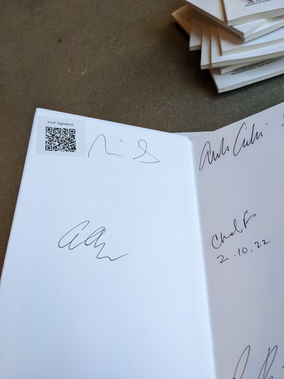 Signed autograph c5b038e0c69725ae