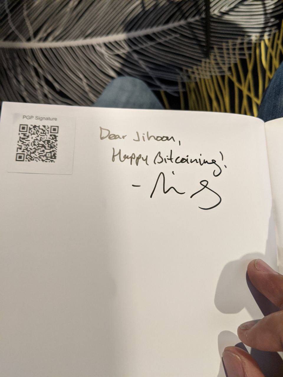 Signed autograph c715000b5cbf17e4