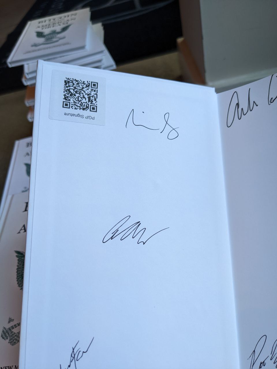 Signed autograph c8172e28a27304a8