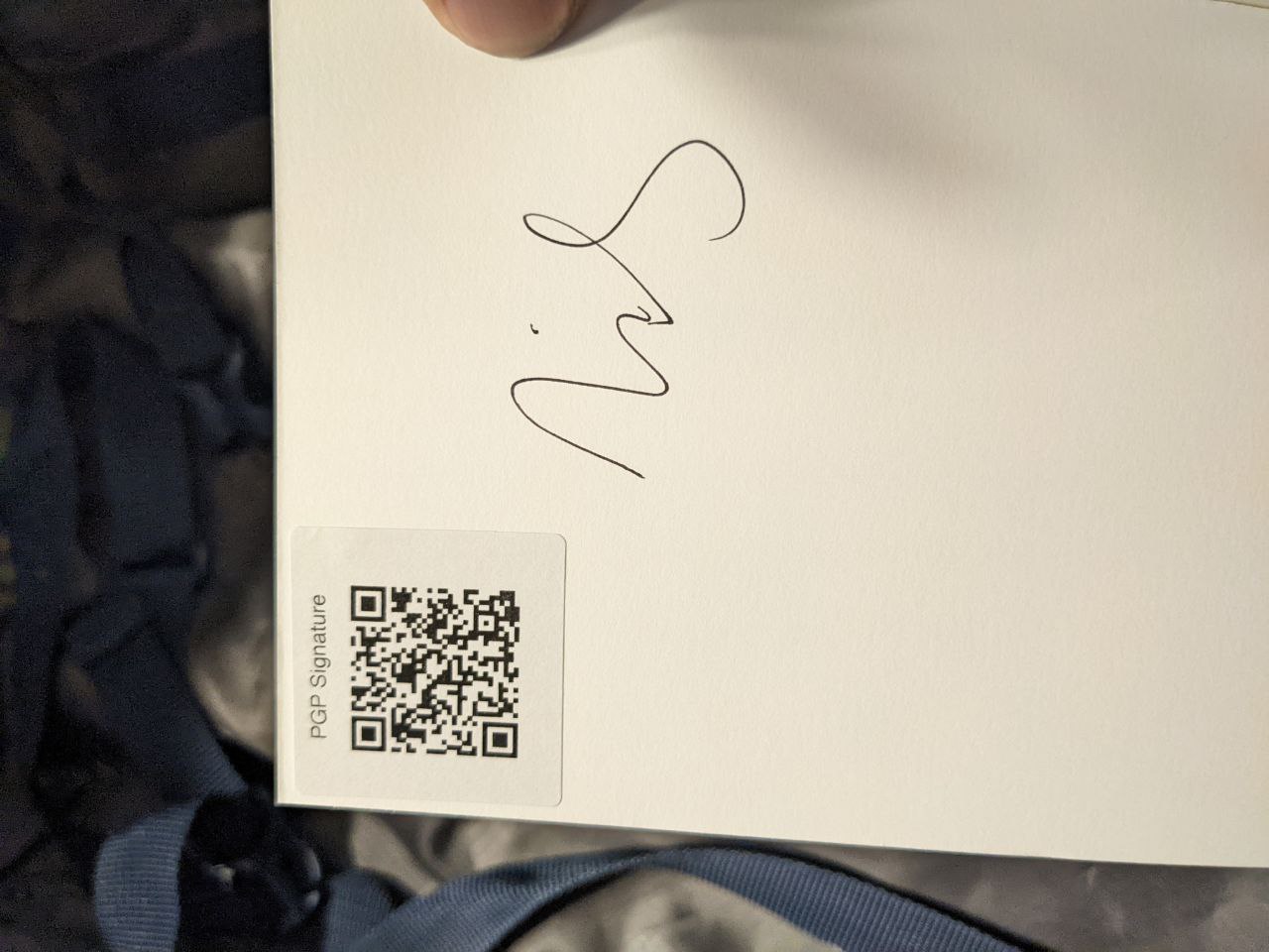 Signed autograph cc4aba03e383bfa5