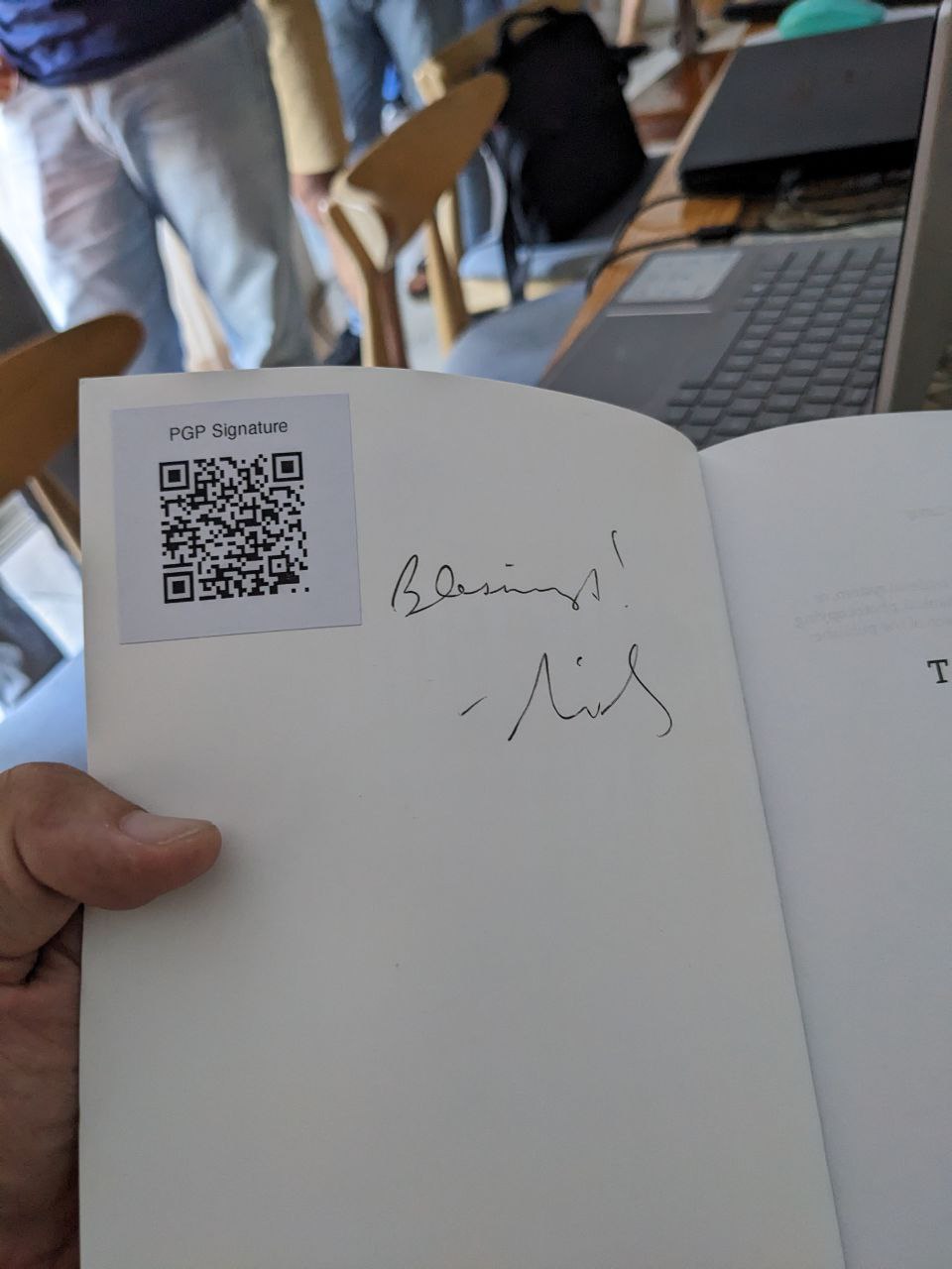 Signed autograph ccf310d5e2466d6f