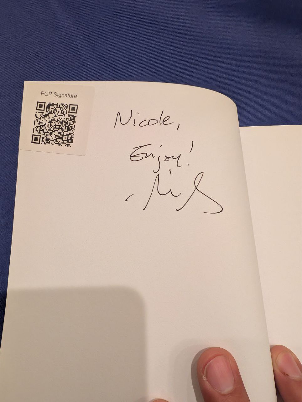 Signed autograph ce08d8fb7e6e3507