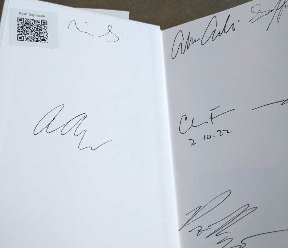 Signed autograph cfa8e52953ed119c