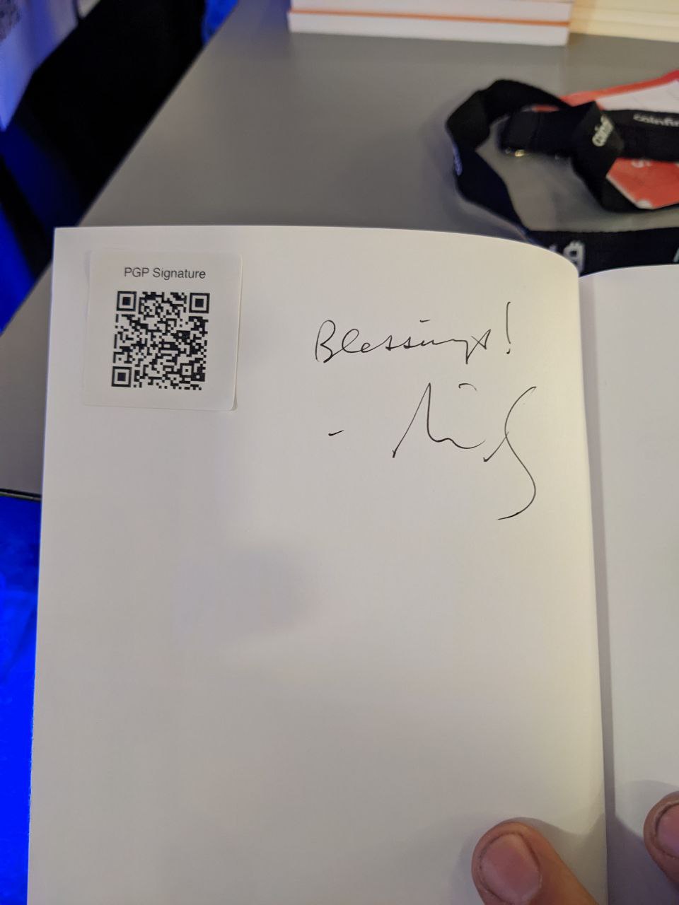 Signed autograph d1b5b4e0518fa3d2