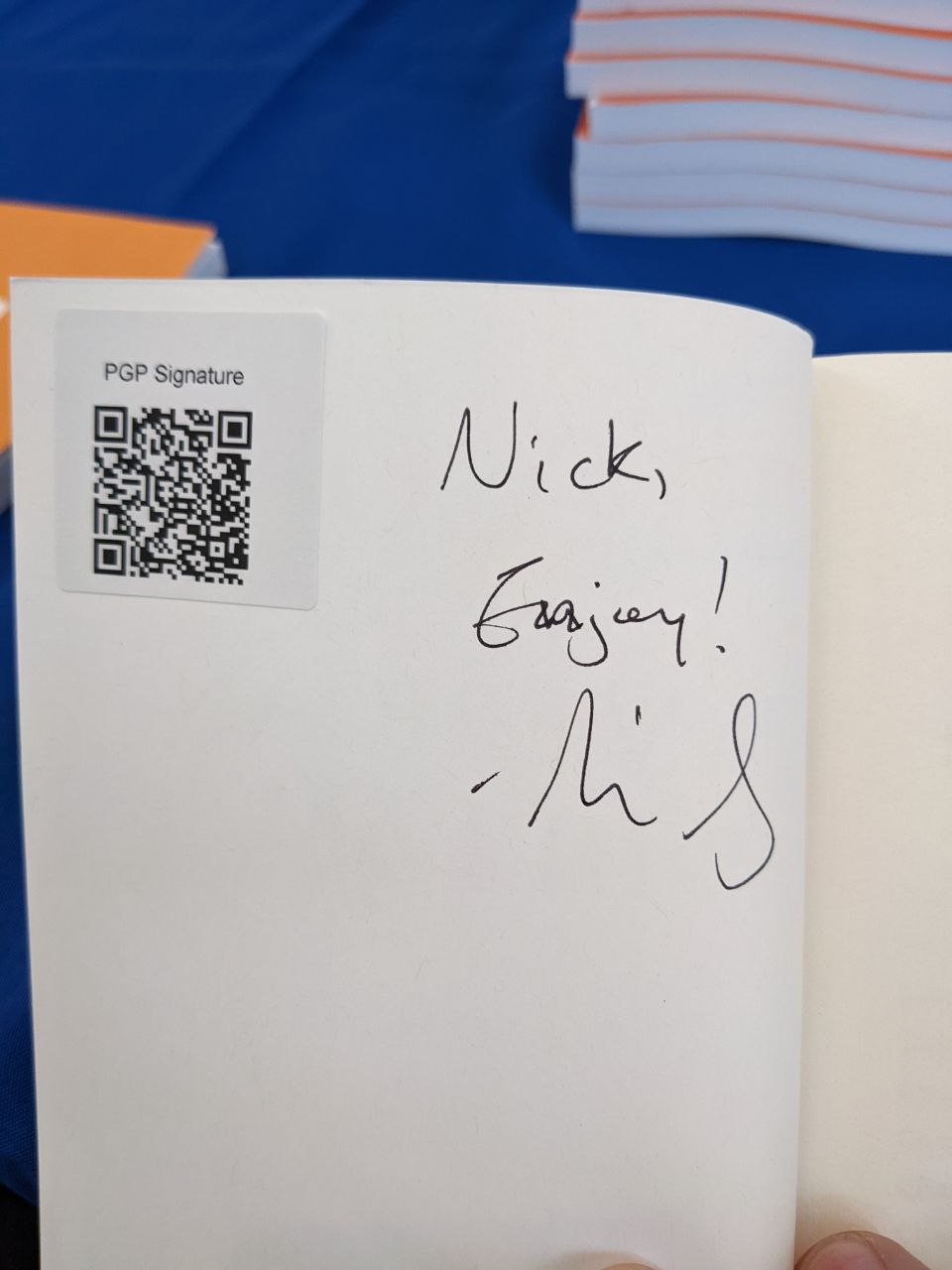 Signed autograph d718df74fd7e2ee8