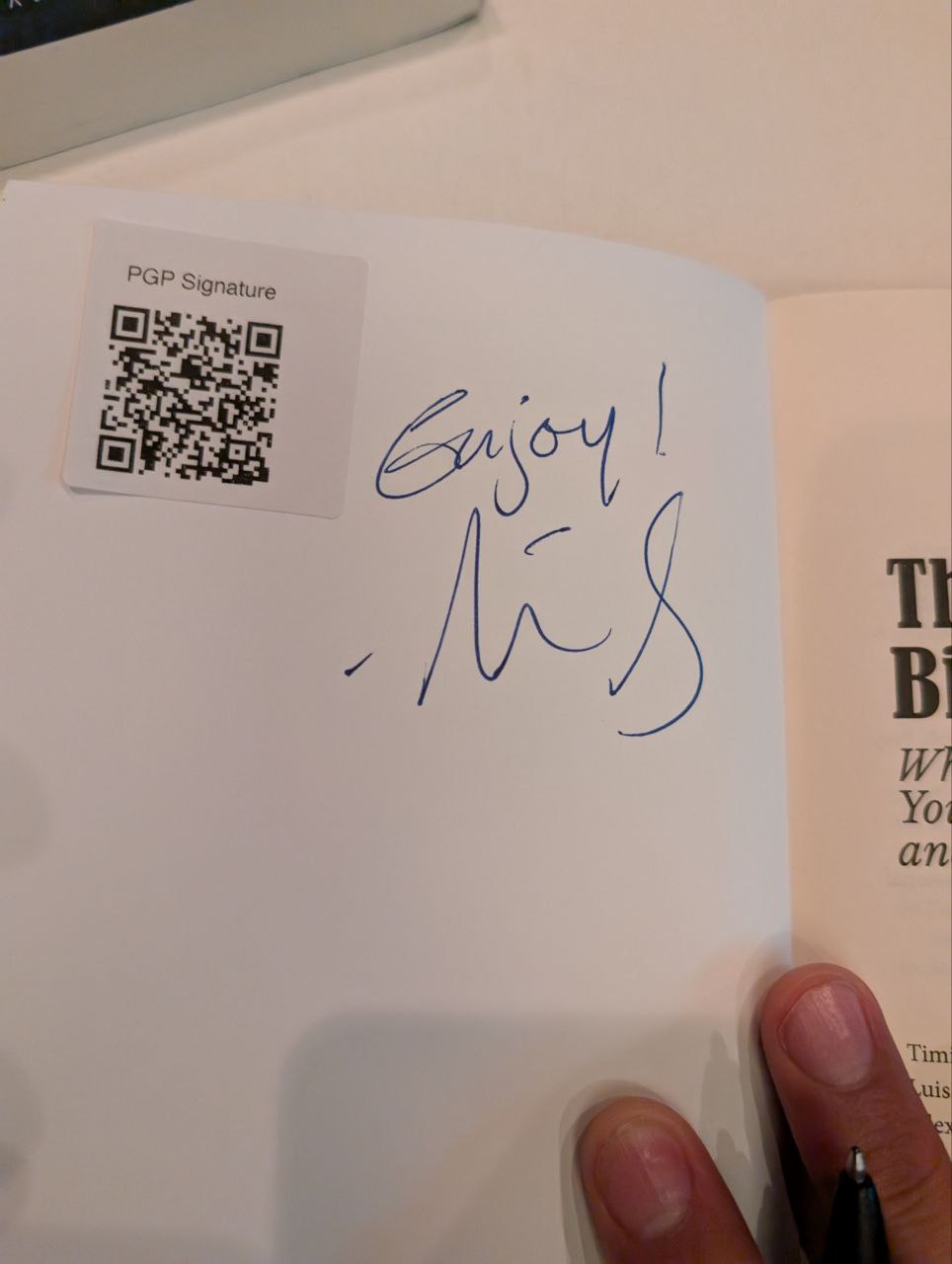 Signed autograph dd63769534034fb5