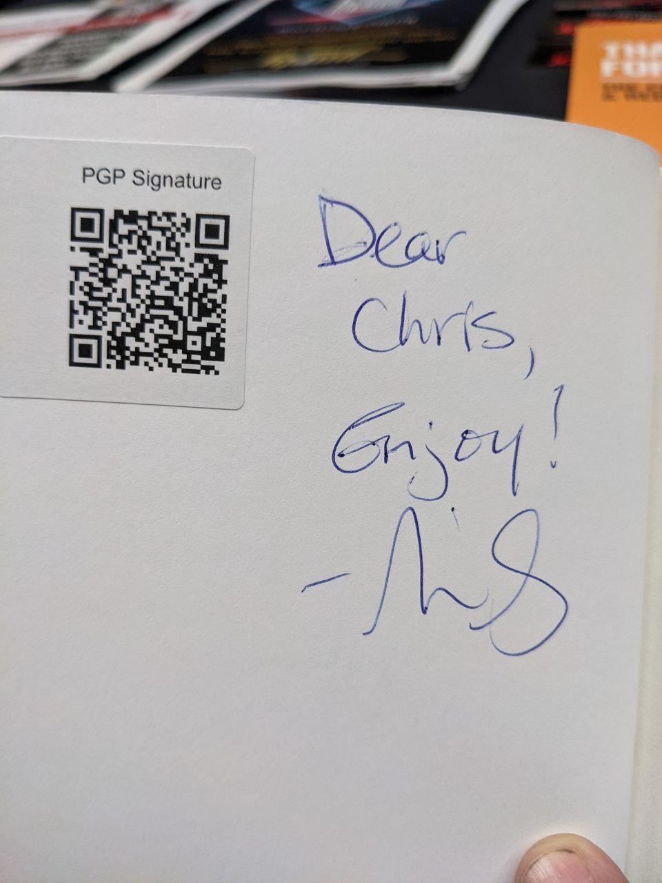 Signed autograph dec05ebcaebcde93