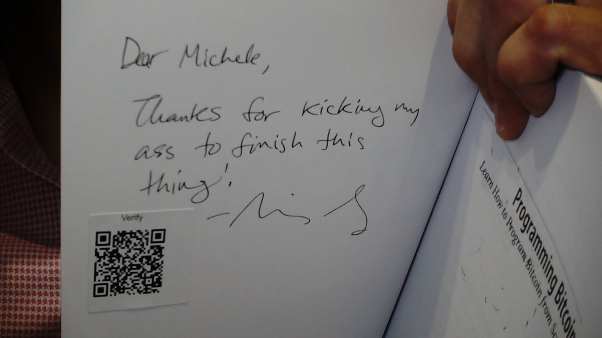 Signed autograph e078d08d428fb2b5