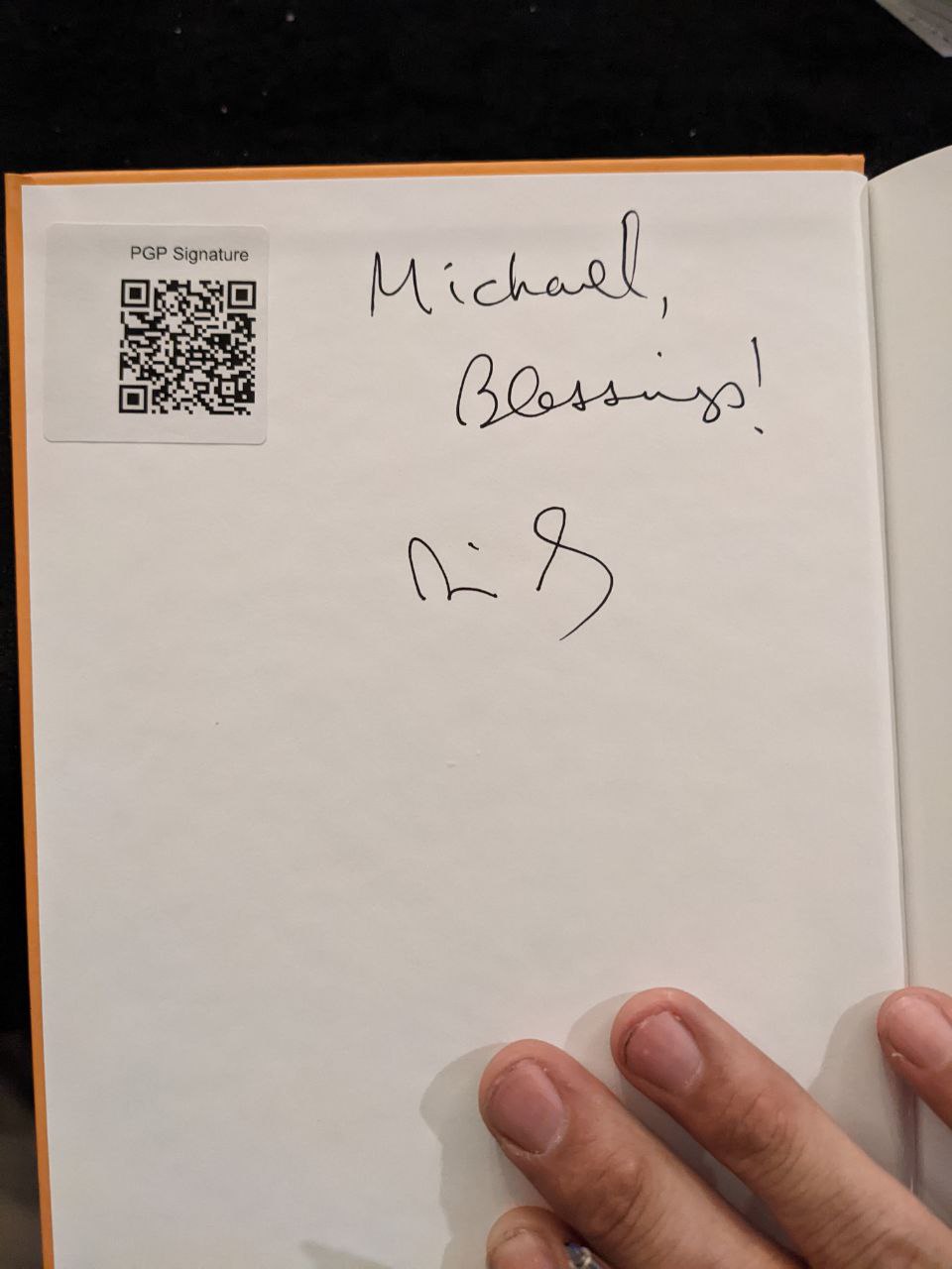 Signed autograph e3ccb0cc701a97e6