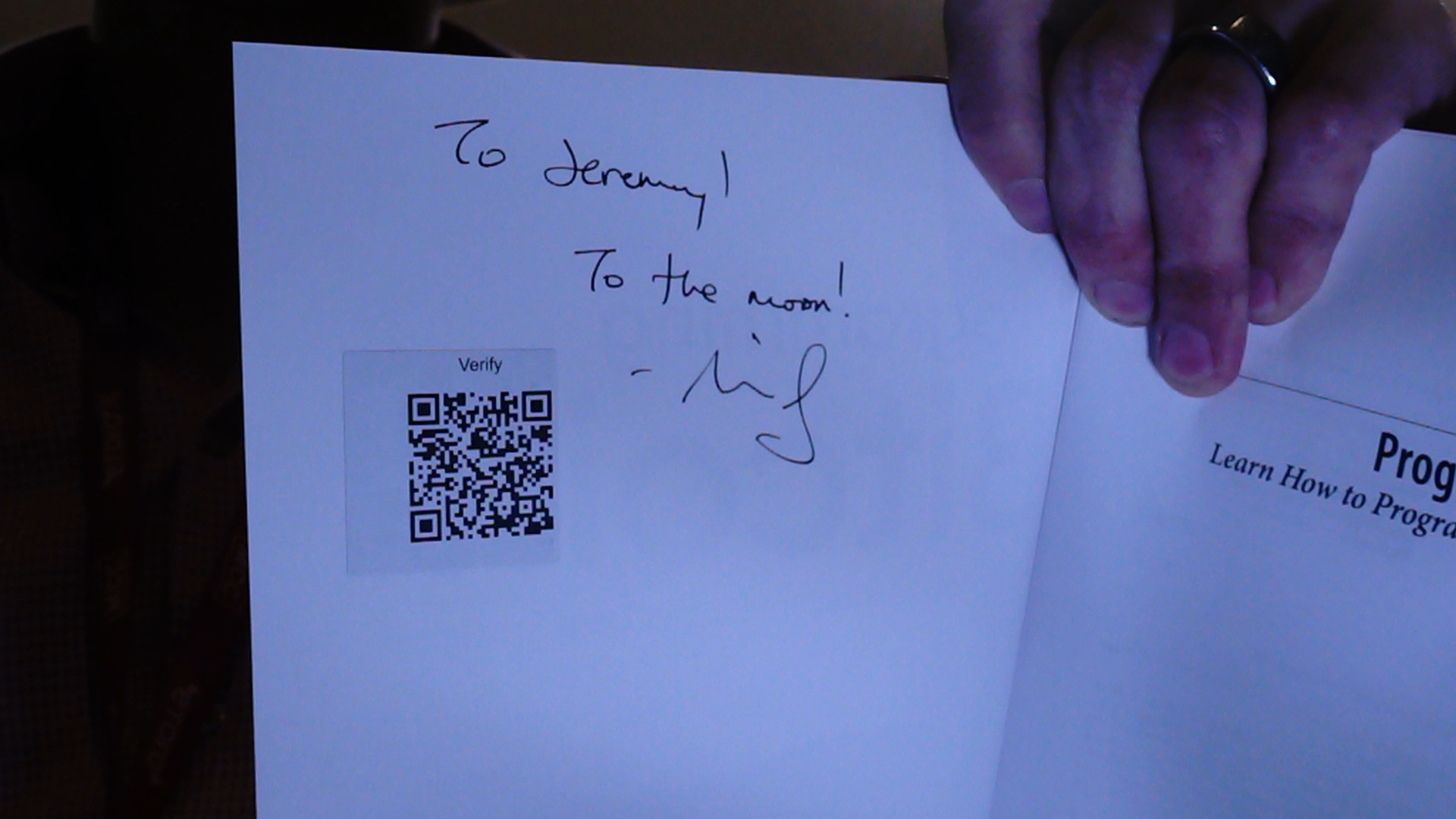 Signed autograph e47a14b215dde39c