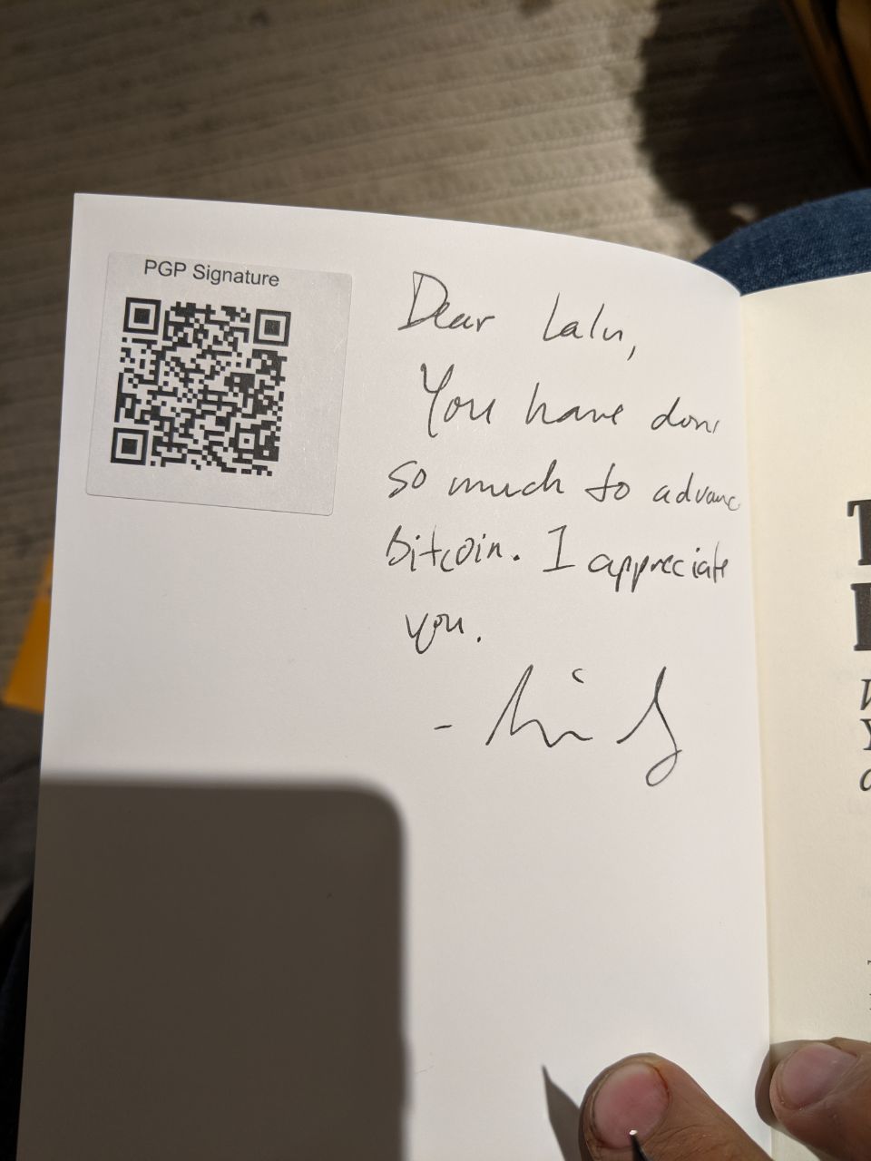 Signed autograph e52ab44232ce0379