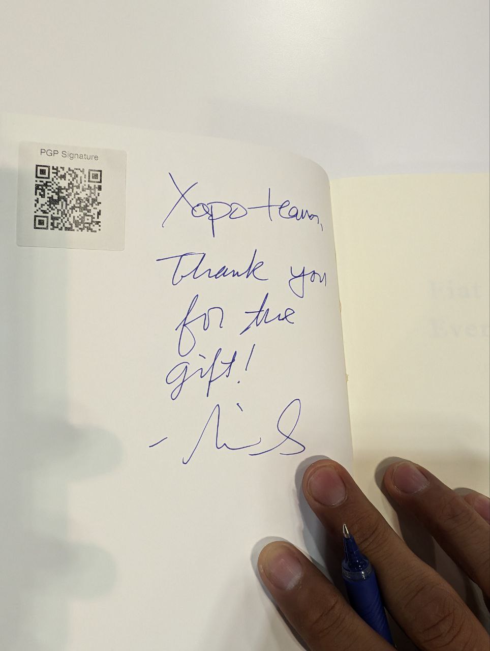 Signed autograph e53d02e3e8eb285e