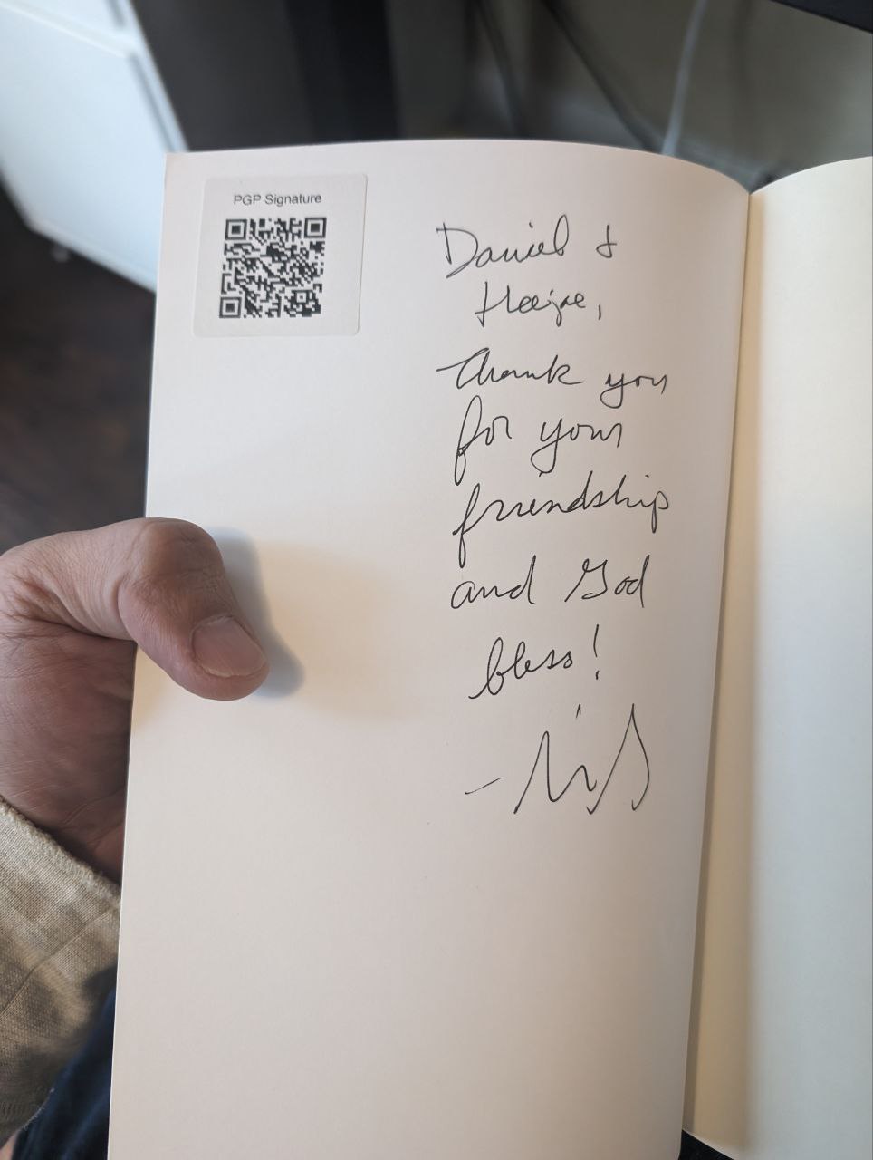 Signed autograph ea1ffd2d44559c2d